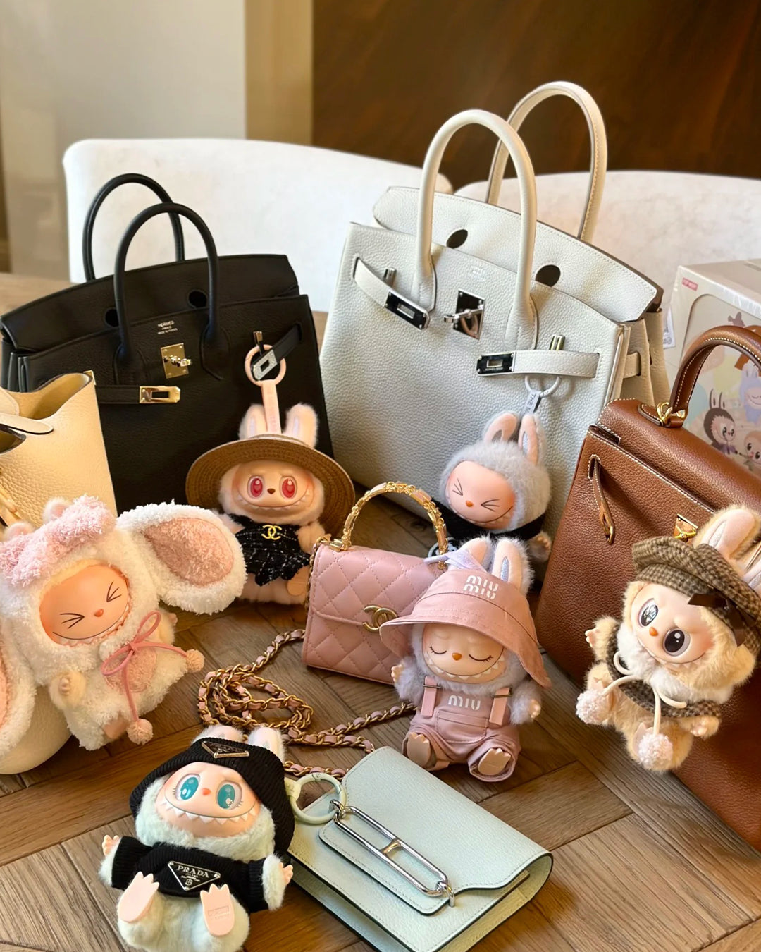 Labubu Premium Collector’s Edition – 100% Original (1 Random Color) – KSA Exclusive لابوبو إصدار جامعي فاخر – أصلي 100٪ (لون عشوائي واحد) – حصري في السعودية